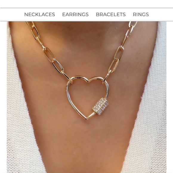 Jewelry - Brand new love stylize 20” heart necklace!  Stunning - gold look! ❤️
